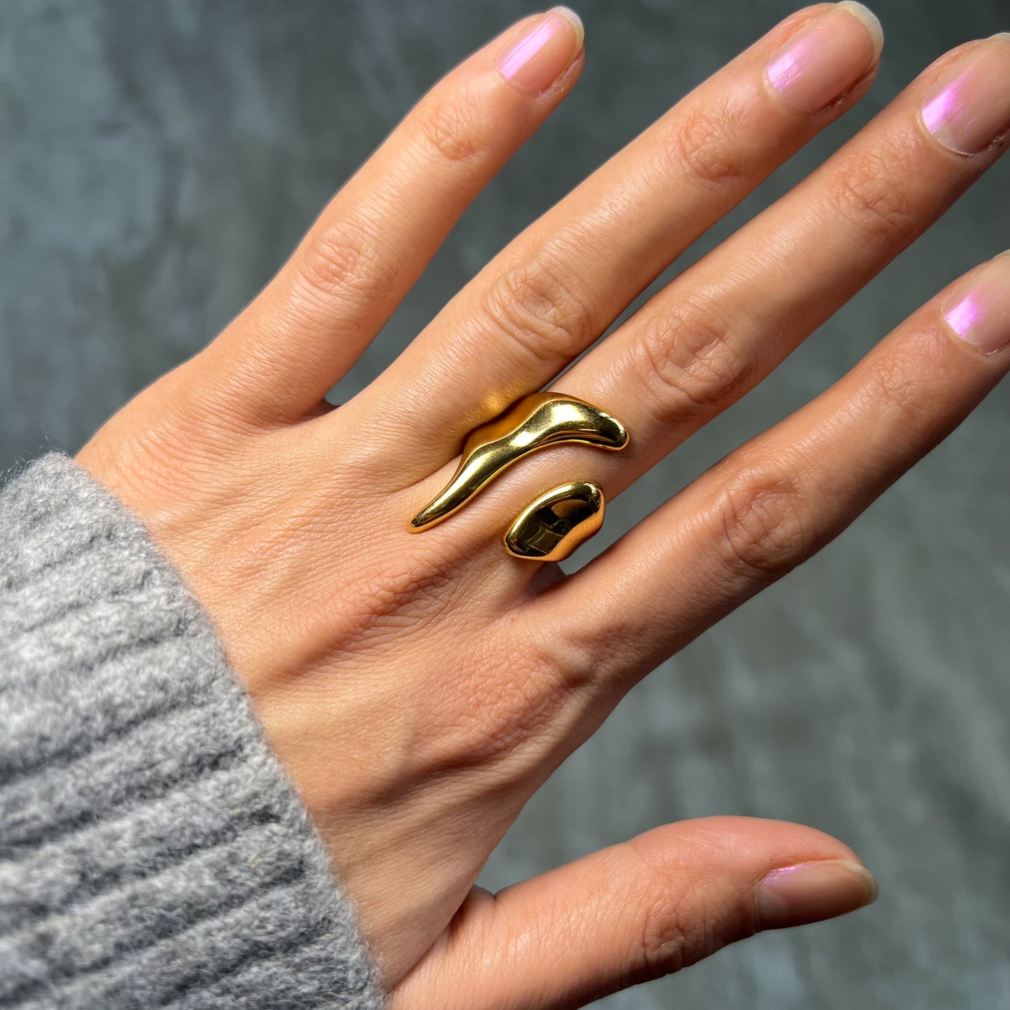 FLOW RING | GOLD