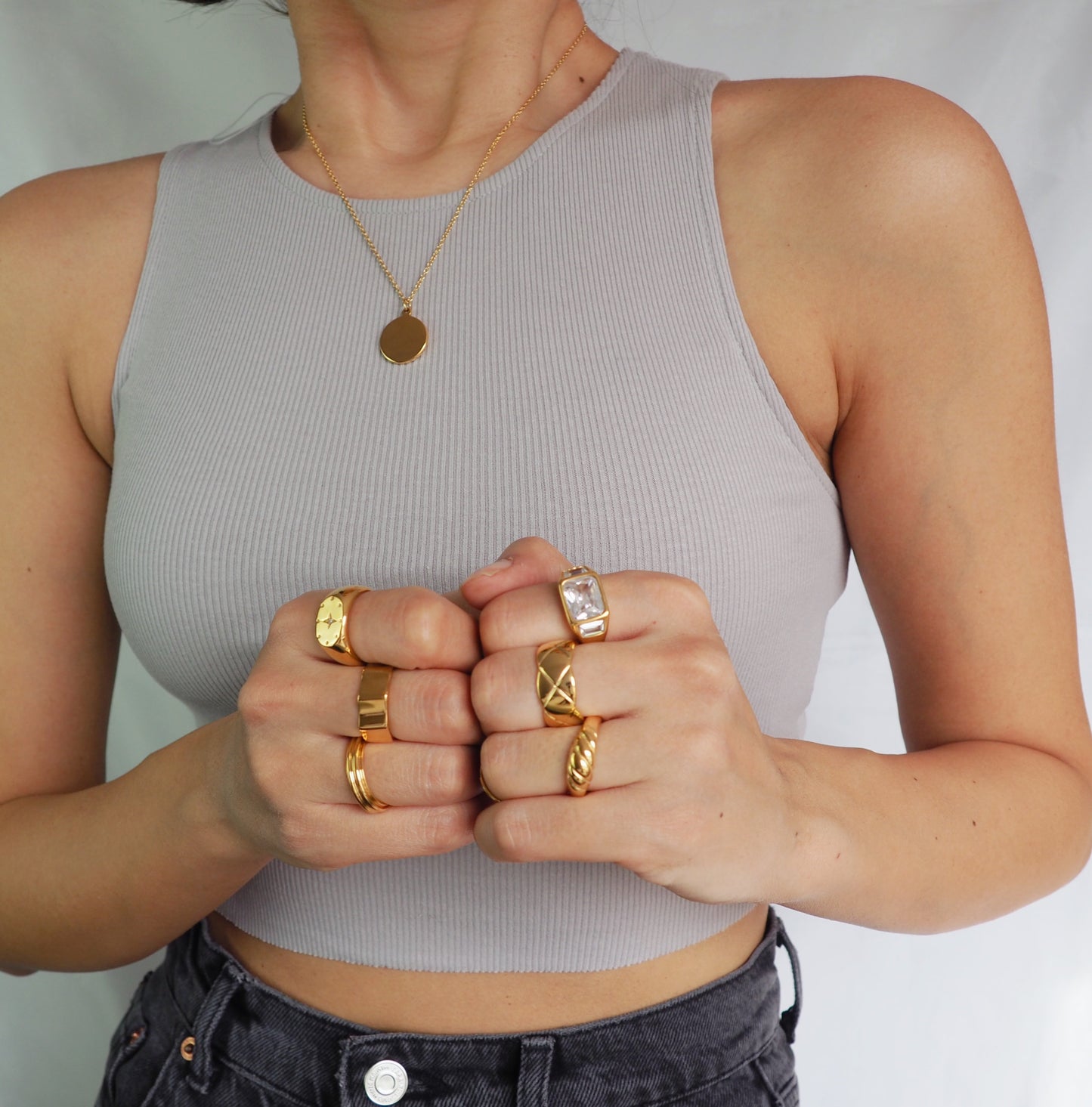 HUSTLE RING