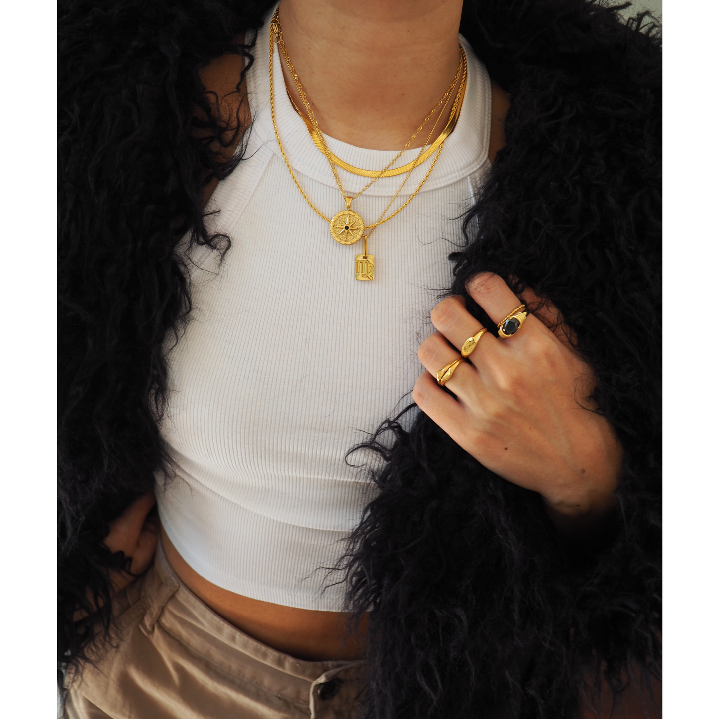 POLARIS COIN NECKLACE