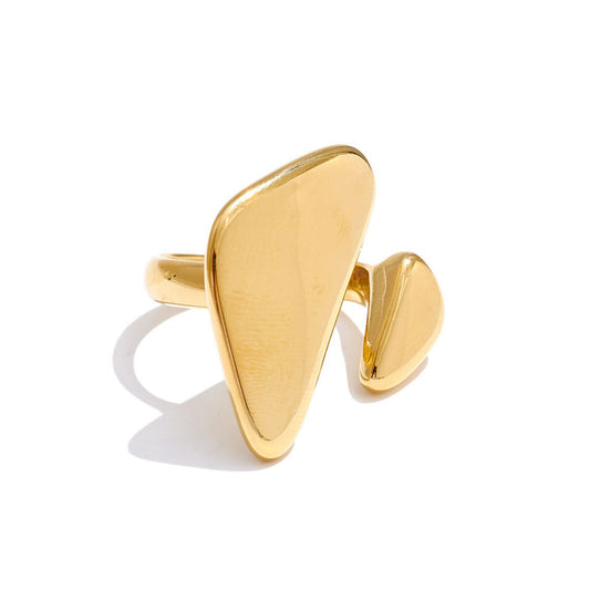 TRIA RING | GOLD